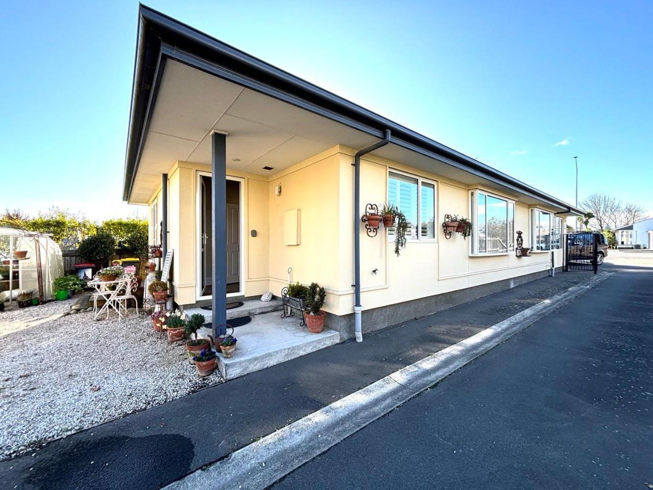 Papanui Paris Inspired Apartment Christchurch Kültér fotó